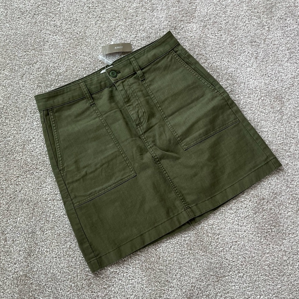 J. Crew Women’s Green Miniskirt Size 4 Brand New NWT